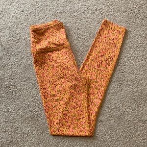 Brand new LOU & GREY soft leggings